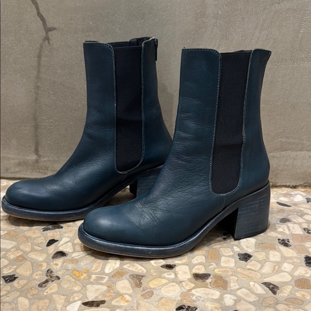 Women's Leather Ankle Boots - Blue